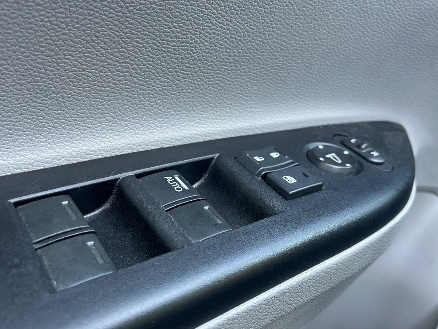 Used 2015 Honda Accord LX image 5
