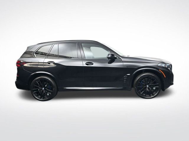 New 2026 BMW X5 xDrive40i w/ M Sport Package image 3