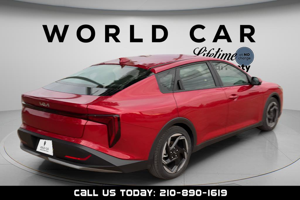 Used 2025 Kia K4 EX image 8