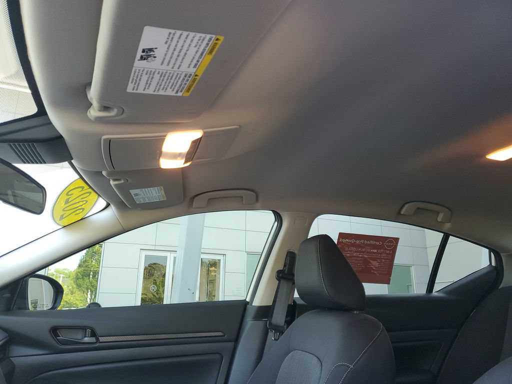 Certified 2025 Nissan Altima 2.5 S FWD image 15