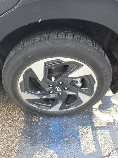 Used 2024 Subaru Crosstrek 2.5i Limited w/ Crosstrek Mirror Package image 9