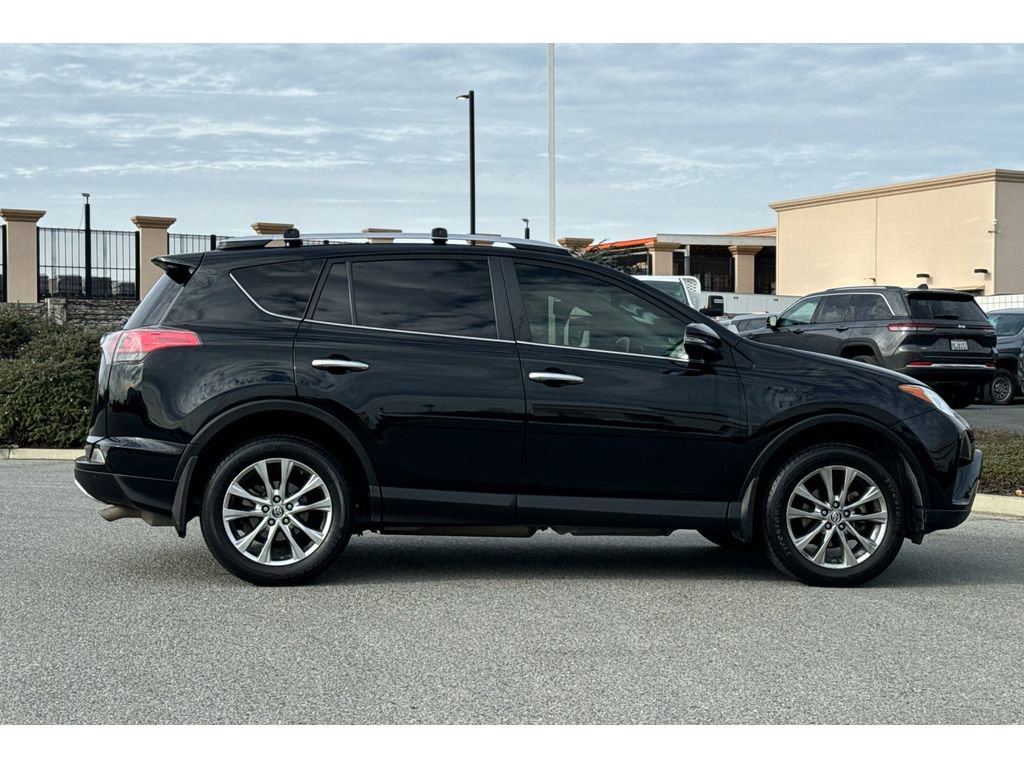 Used 2016 Toyota RAV4 Limited image 3