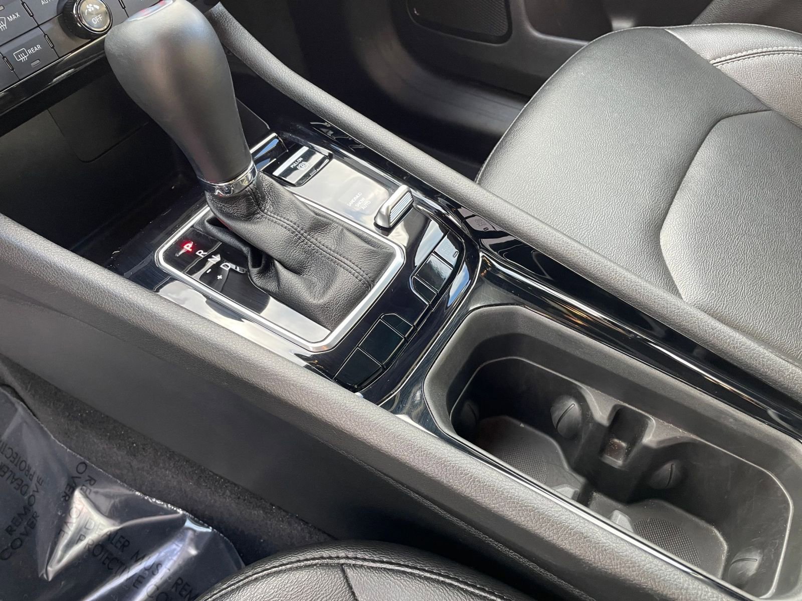 Used 2025 Jeep Compass Limited image 41