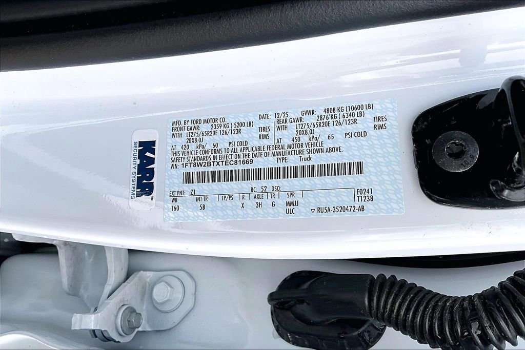 New 2026 Ford F250 Lariat w/ Black Appearance Package image 9