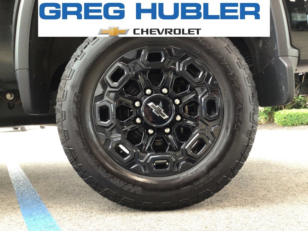 Used 2024 Chevrolet Silverado 2500 LTZ w/ LTZ Plus Package AWD/4WD image 19