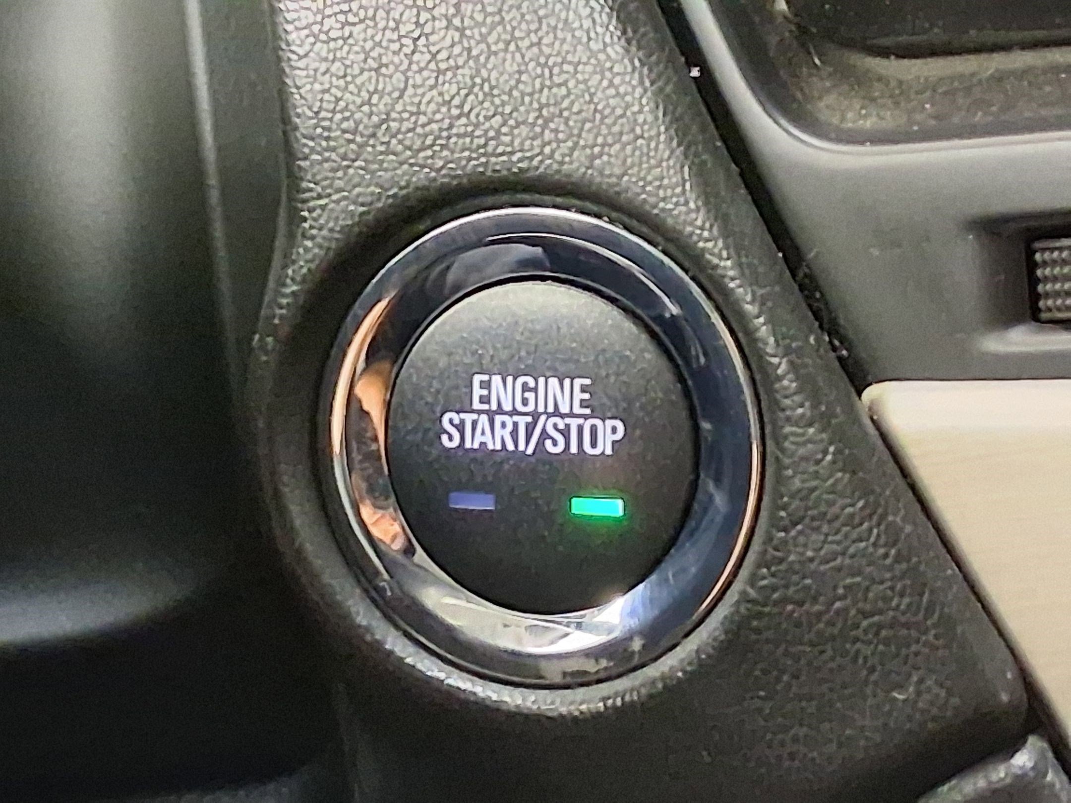 Used 2019 GMC Yukon XL Denali w/ Denali Ultimate Package image 25