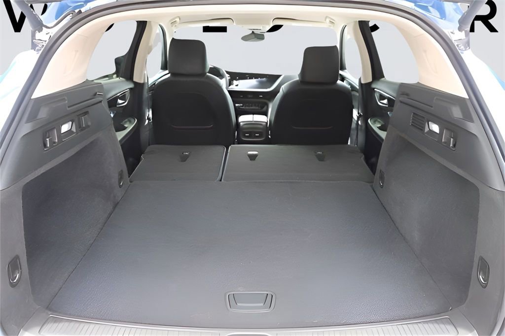 Used 2023 Buick Envision Essence image 26