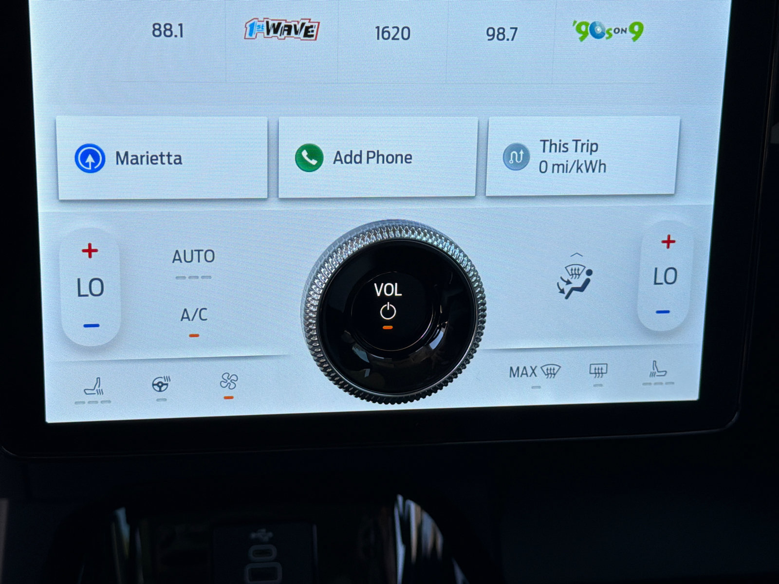 New 2026 Ford Mustang Mach-E Premium w/ Technology Package RWD image 32