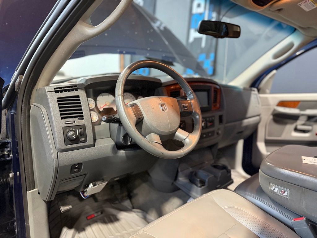 Used 2006 Dodge Ram 2500 Truck Laramie AWD/4WD image 11