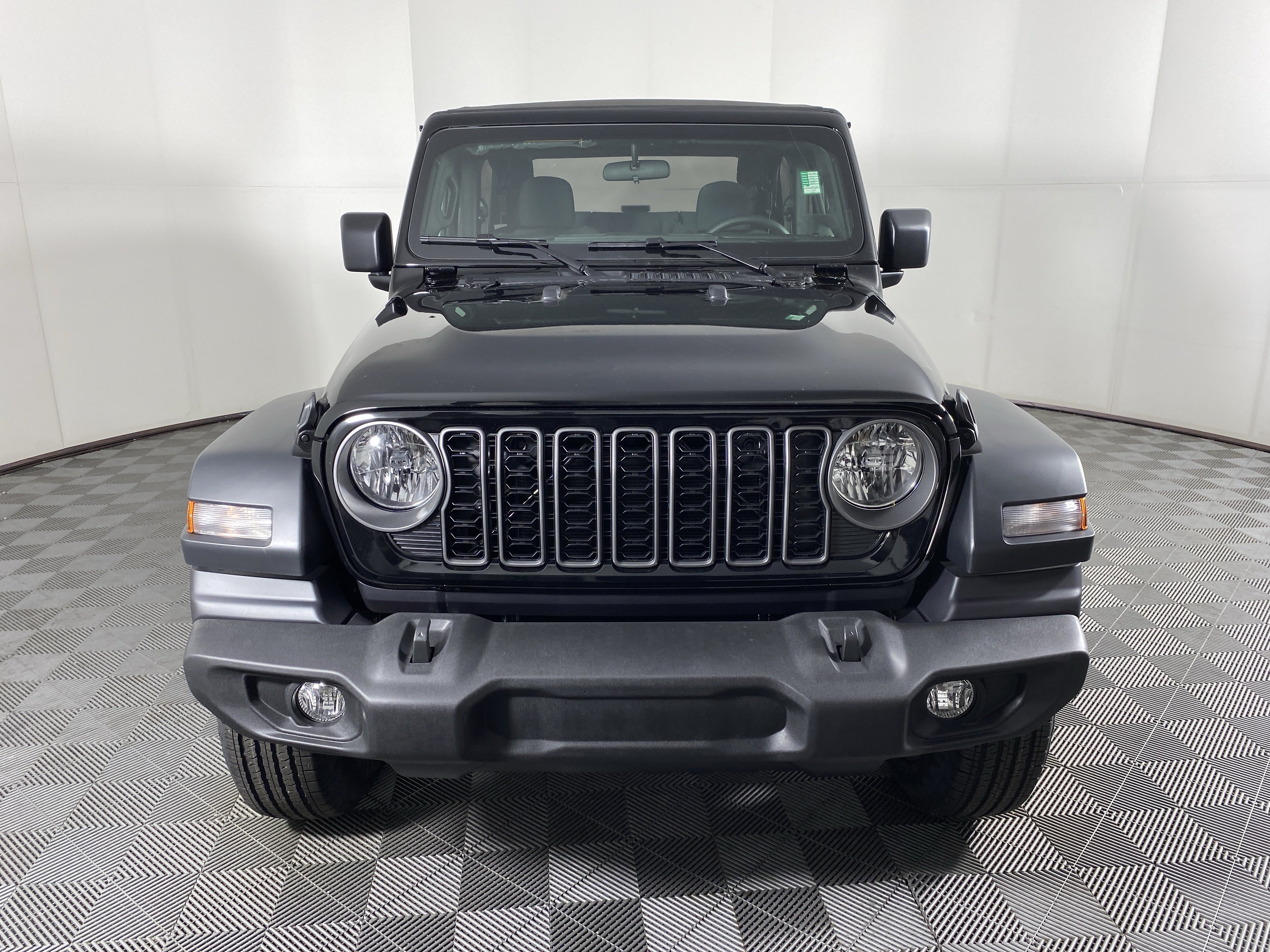 New 2026 Jeep Wrangler Sport AWD/4WD image 10