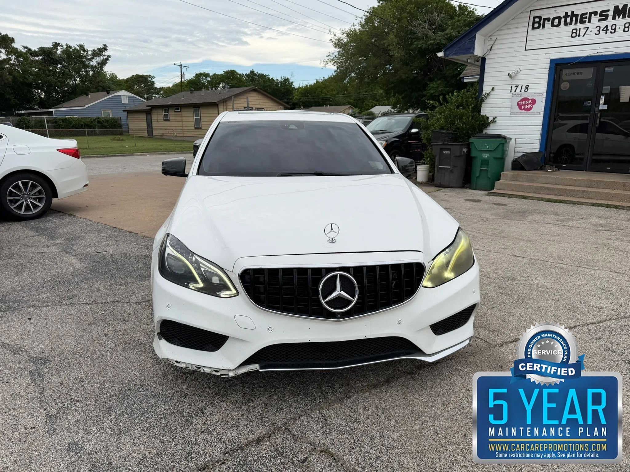 Used 2015 Mercedes-Benz E 400 Sedan w/ Lighting Package image 1