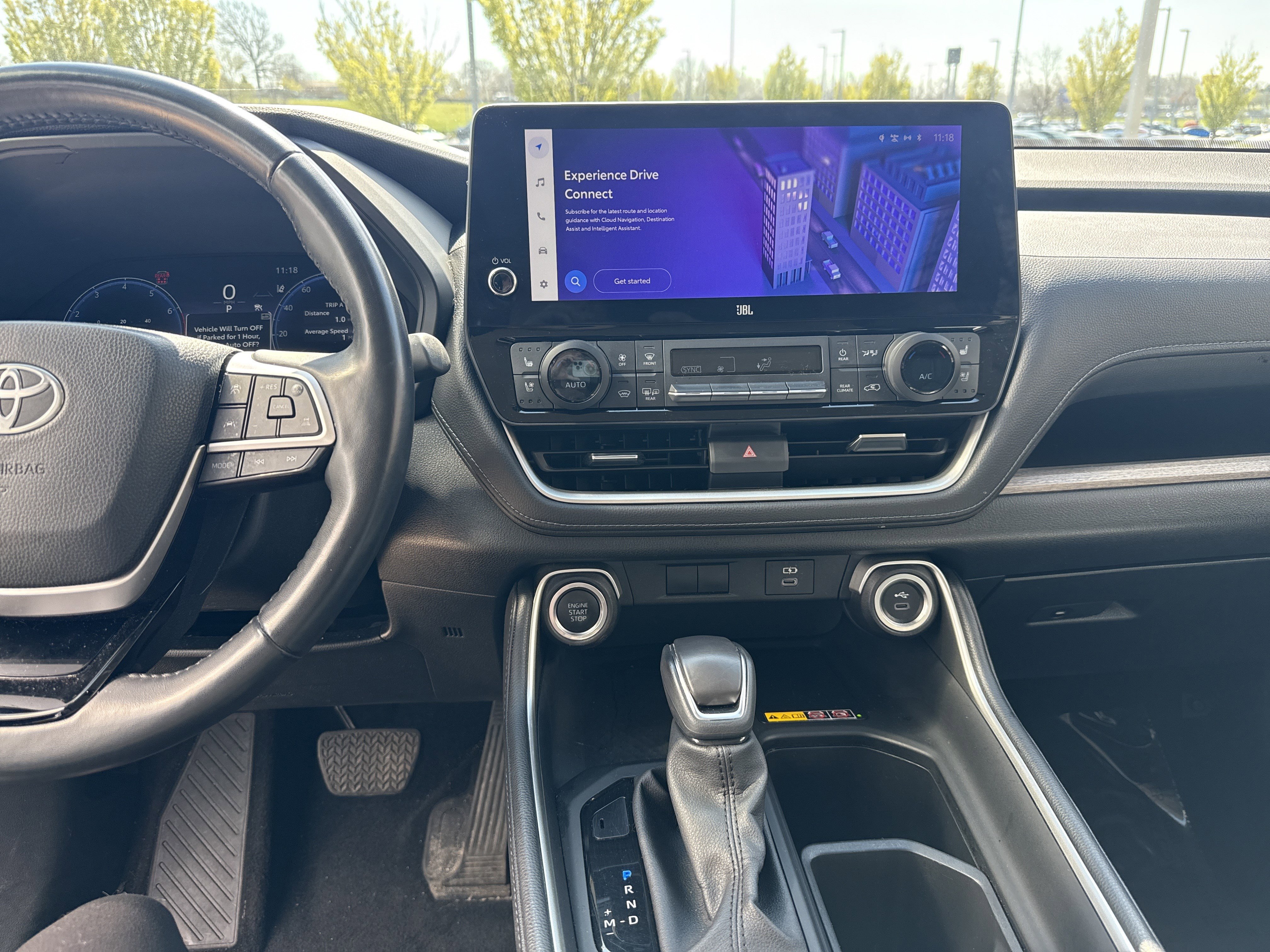 Used 2024 Toyota Grand Highlander AWD image 23