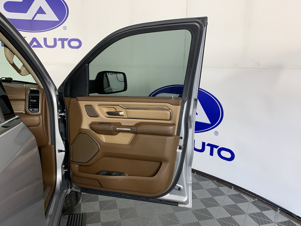 Used 2020 RAM 1500 Limited AWD/4WD image 37