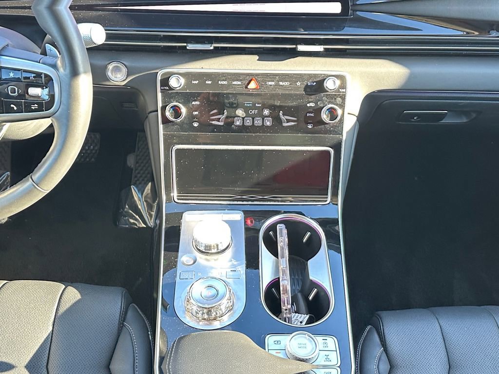 Used 2025 Genesis GV80 2.5T Standard image 11