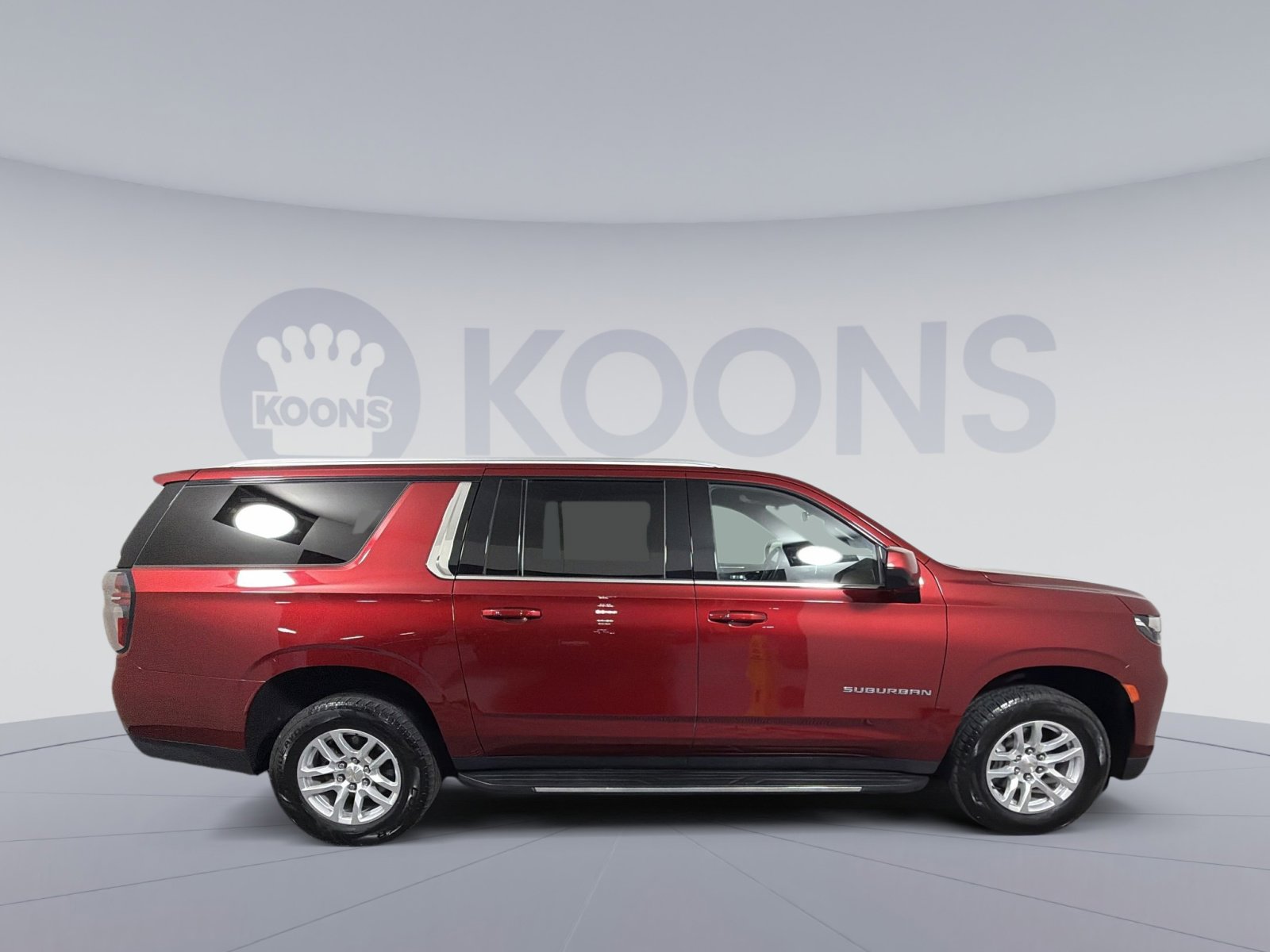 Used 2021 Chevrolet Suburban LS image 8