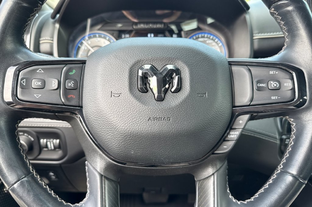 Used 2022 RAM 1500 Limited w/ Body Color Bumper Group AWD/4WD image 27