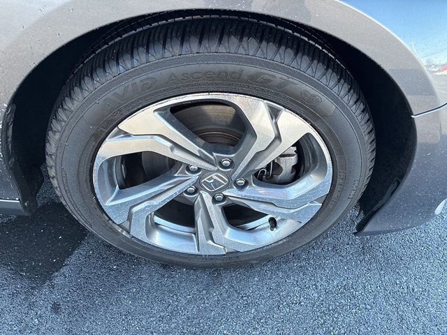 Used 2018 Honda Accord Touring image 20