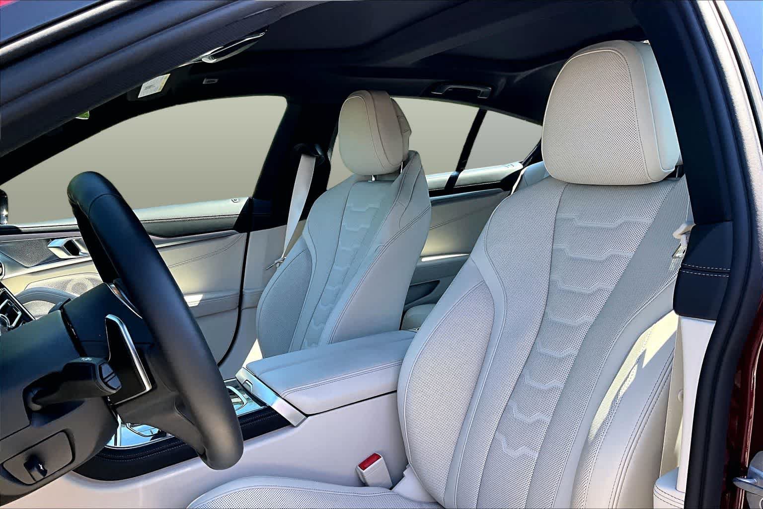 Used 2026 BMW 840i RWD image 7