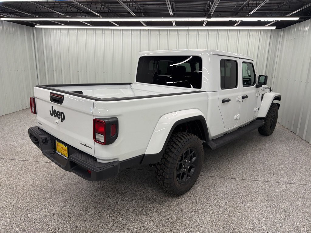 New 2026 Jeep Gladiator Sport AWD/4WD image 6
