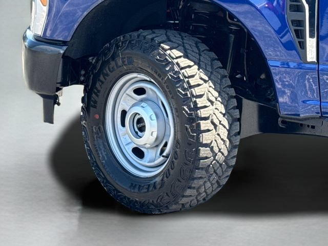 New 2026 Ford F350 XL w/ XL Off-Road Package AWD/4WD image 39