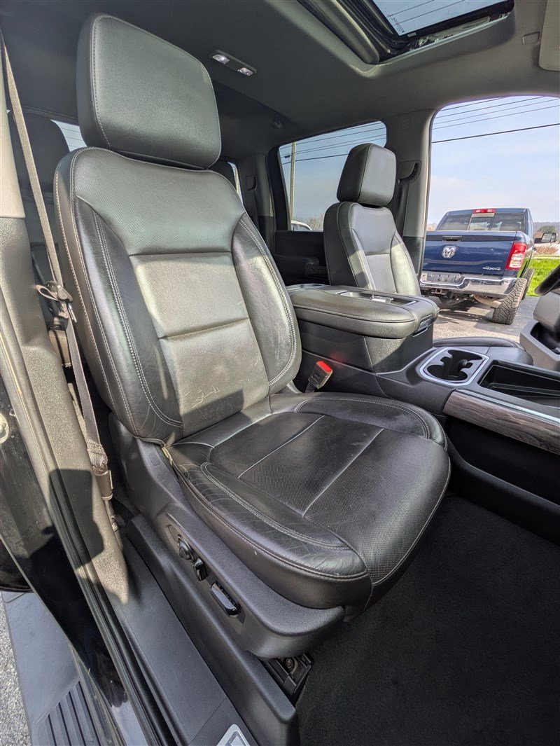Used 2020 Chevrolet Silverado 2500 LTZ w/ LTZ Plus Package AWD/4WD image 22