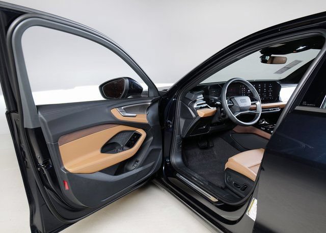 Certified 2025 Audi A5 2.0T Prestige AWD/4WD image 17