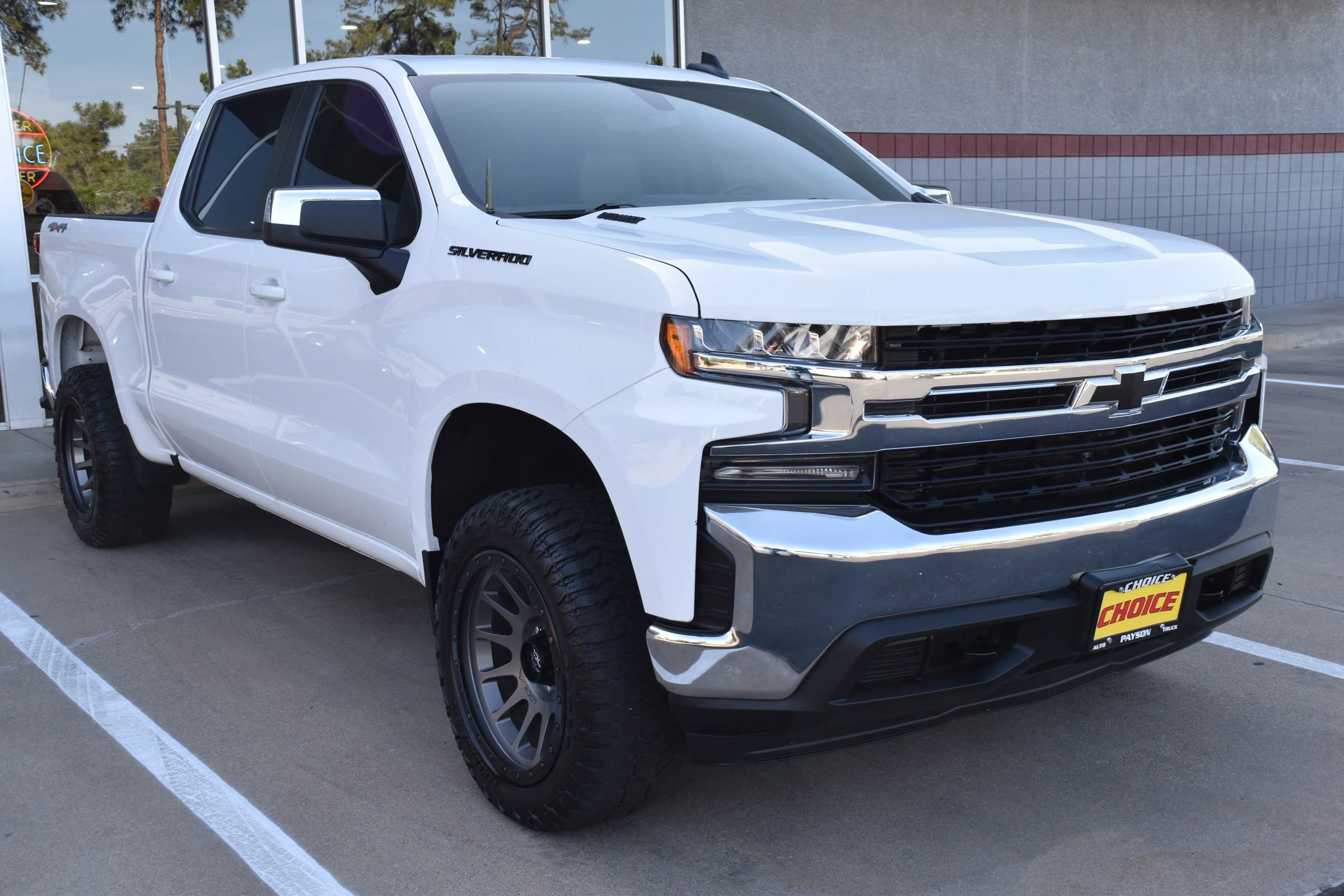 Used 2022 Chevrolet Silverado 1500 LT w/ LPO, Dark Essentials Package AWD/4WD image 2