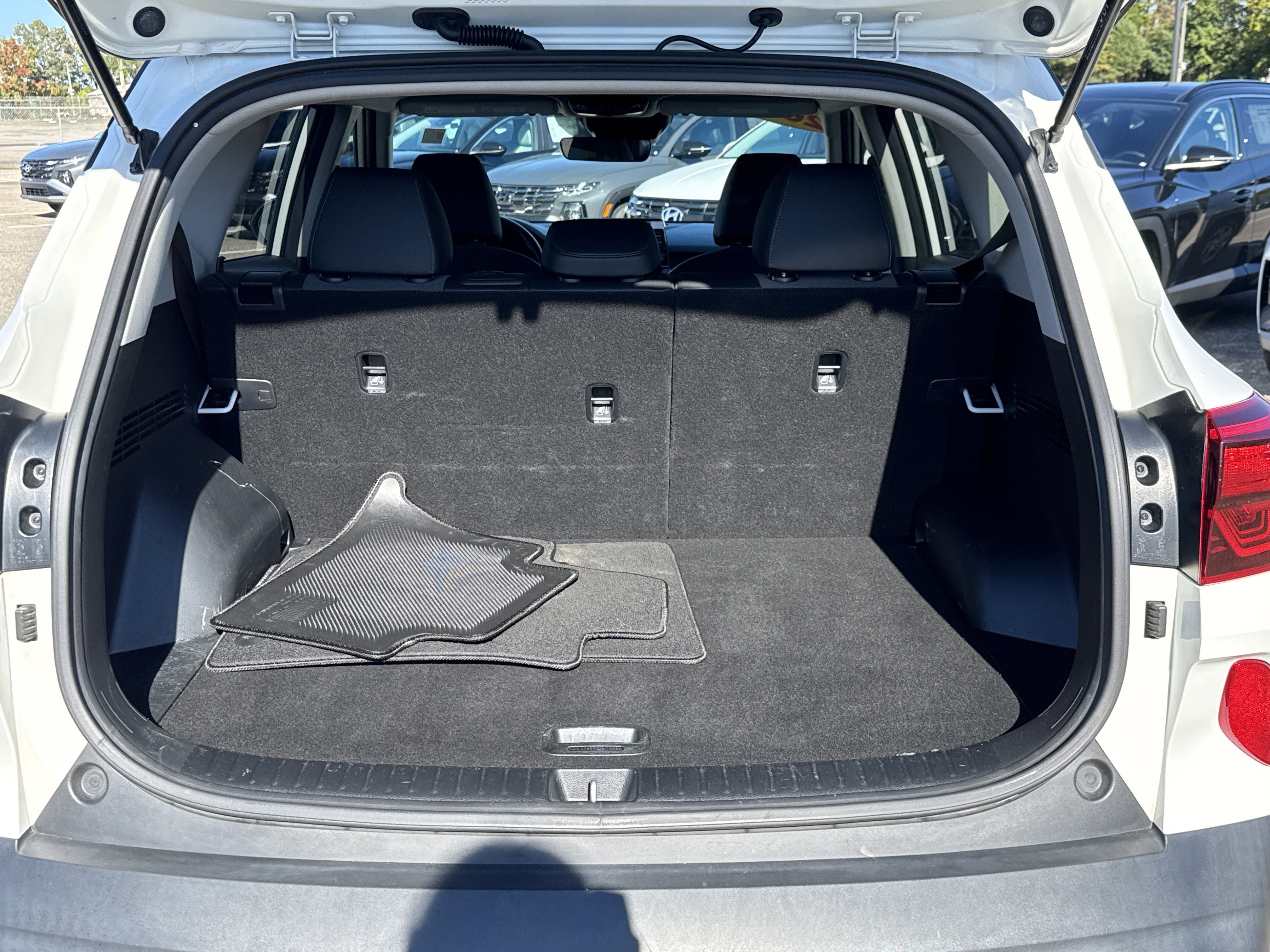 Used 2023 Kia Seltos S image 8