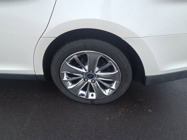 Used 2012 Ford Taurus Limited image 11