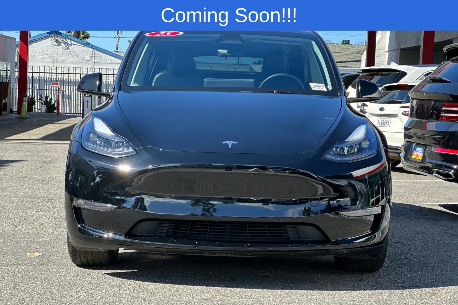 Used 2025 Tesla Model Y Long Range image 9