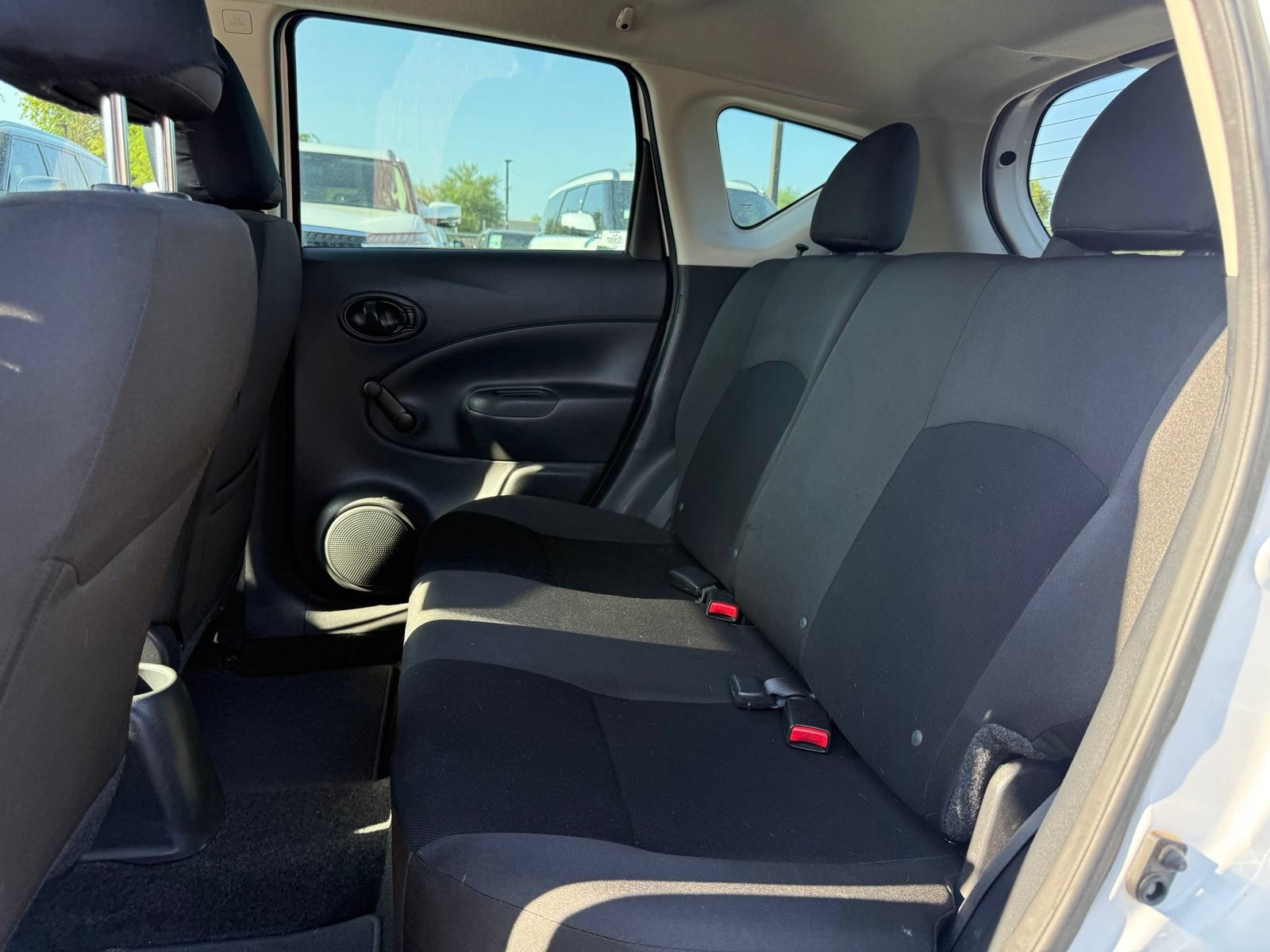 Used 2018 Nissan Versa Note S FWD image 8