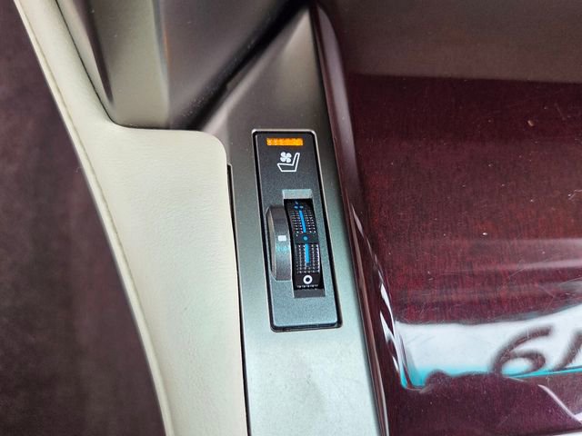 Used 2019 Lexus GX 460 Premium w/ Premium Package AWD/4WD image 27