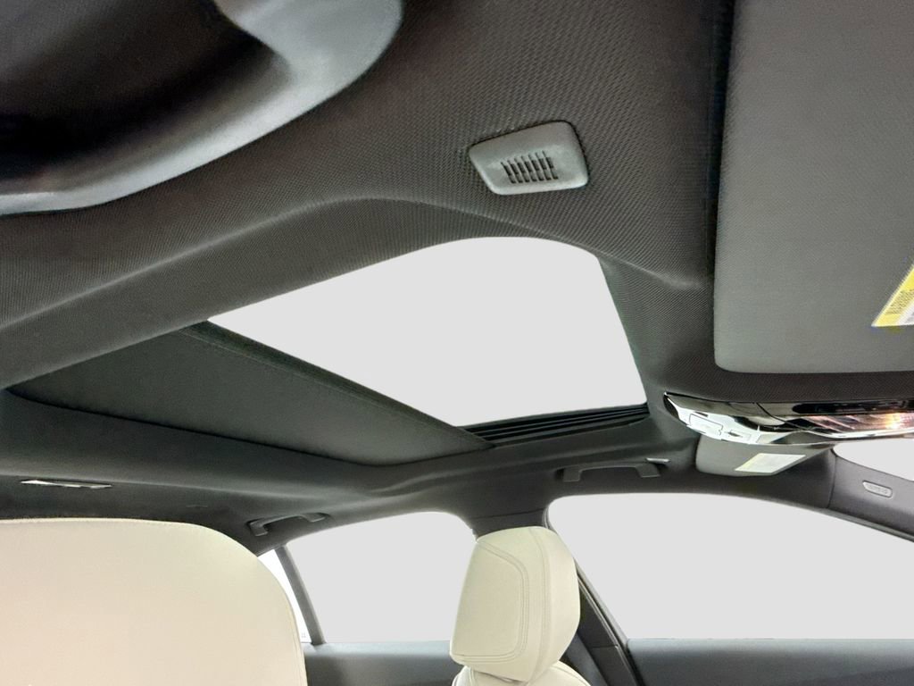 New 2026 BMW i5 eDrive40 w/ Premium Package image 17
