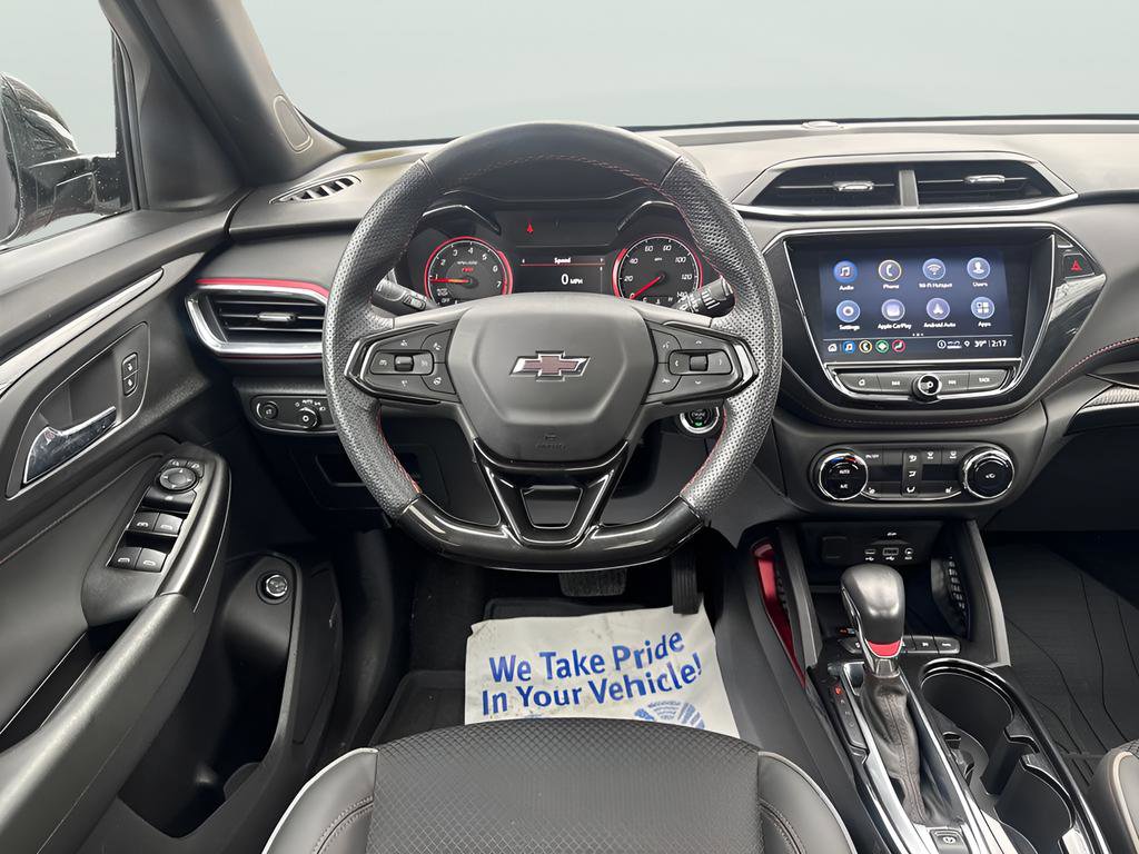 Used 2023 Chevrolet TrailBlazer RS w/ Sun and Liftgate Package image 21