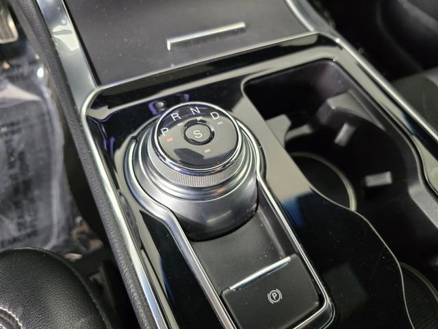 Certified 2019 Ford Edge ST w/ Equipment Group 401A AWD/4WD image 37