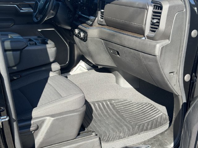 Used 2023 Chevrolet Silverado 1500 LT RWD image 15