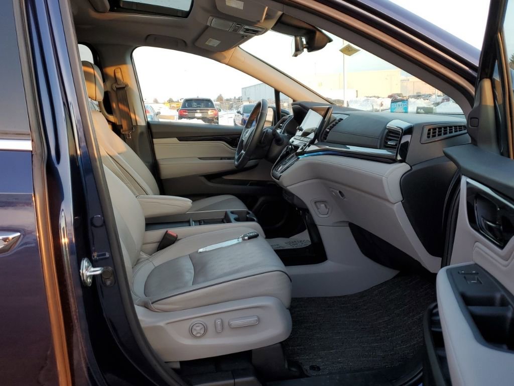 Used 2023 Honda Odyssey Elite image 39