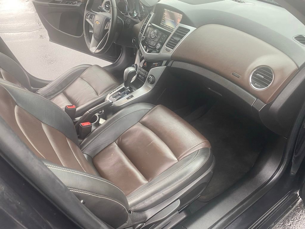 Used 2015 Chevrolet Cruze LTZ w/ Sun, Sound and Sport Package image 27