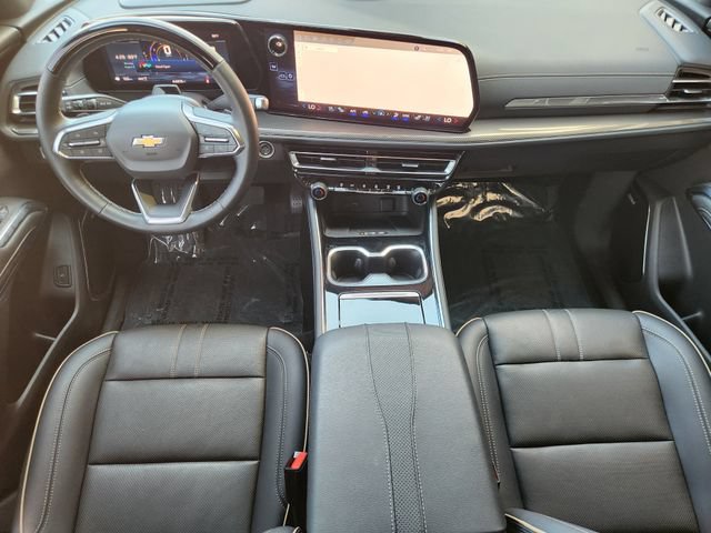 Used 2025 Chevrolet Traverse High Country AWD/4WD image 29