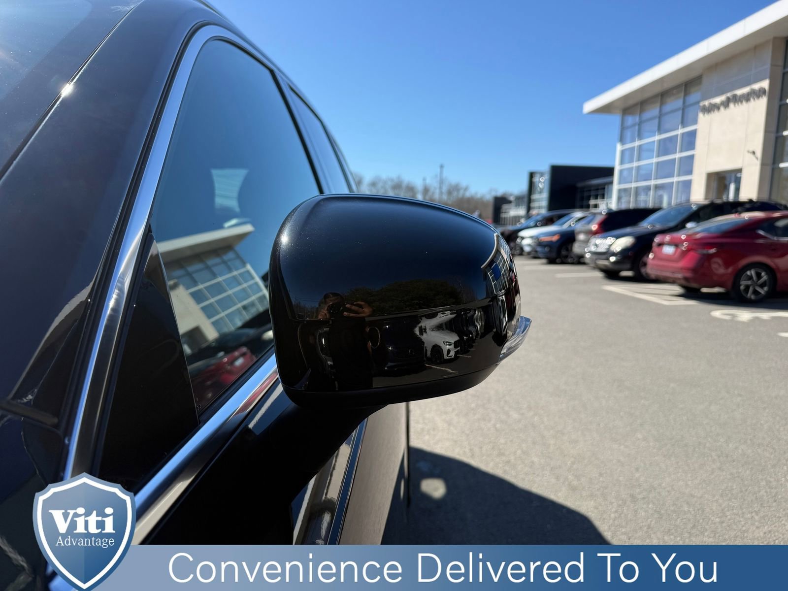 Certified 2023 Volvo XC90 T8 Ultimate w/ Protection Package Premier image 11