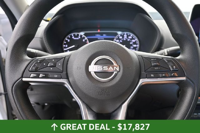 Used 2024 Nissan Sentra SV FWD image 30