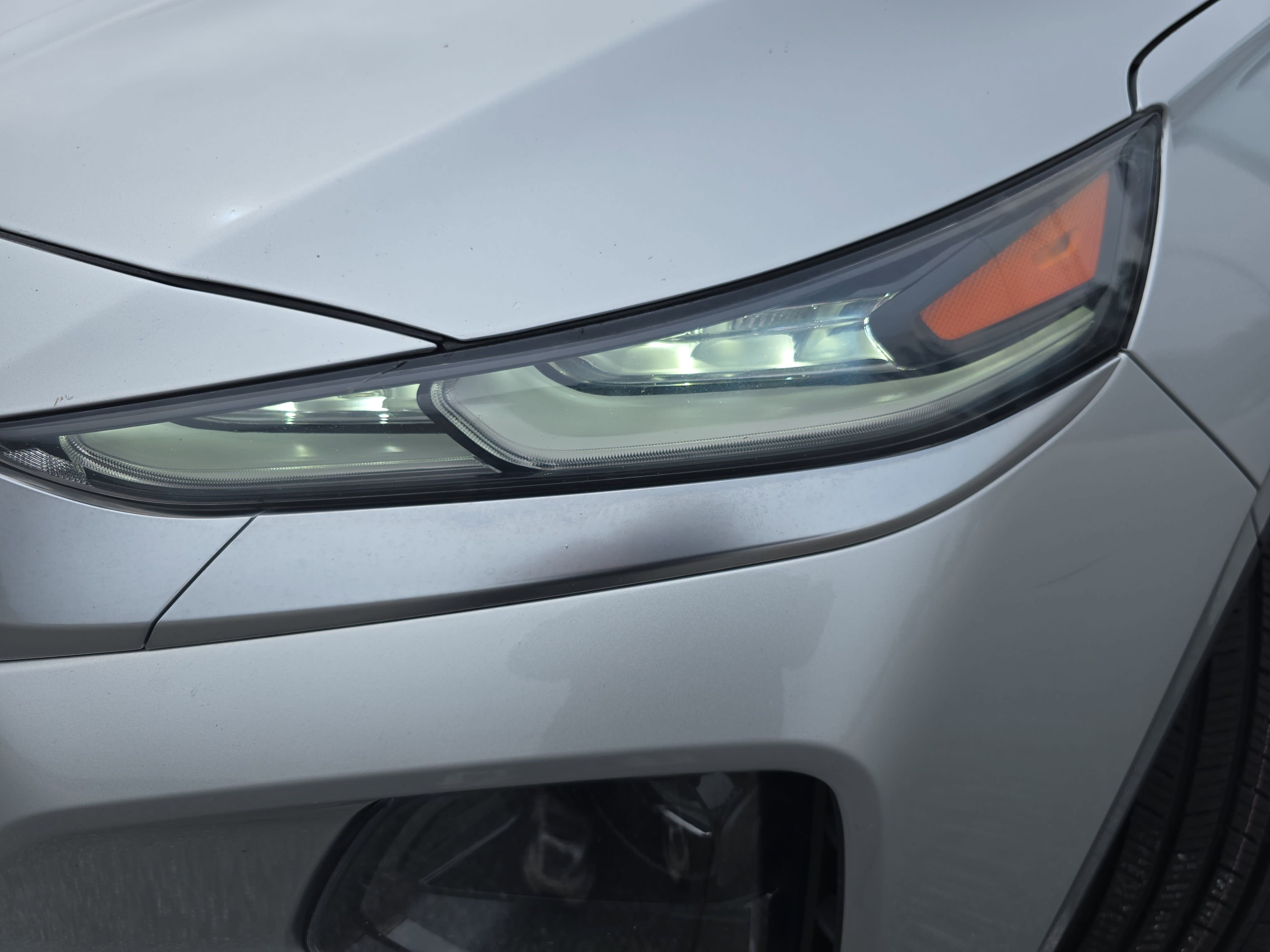 Used 2019 Hyundai Santa Fe SEL image 30