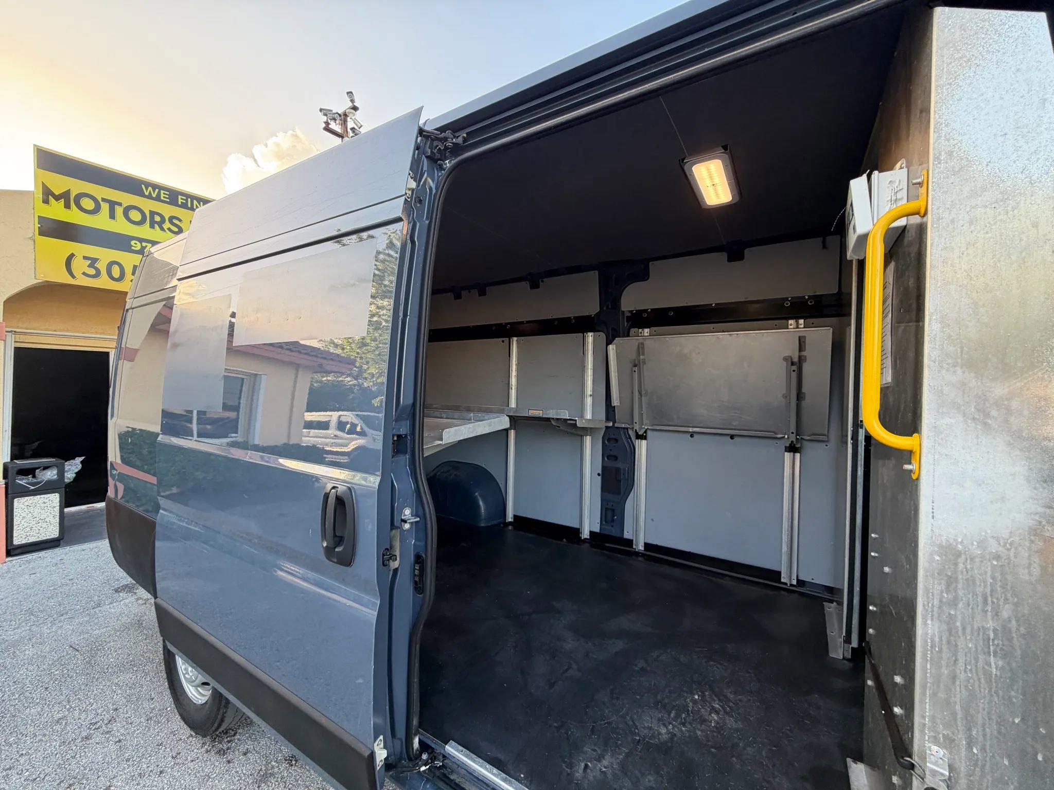 Used 2021 RAM ProMaster 3500 image 9