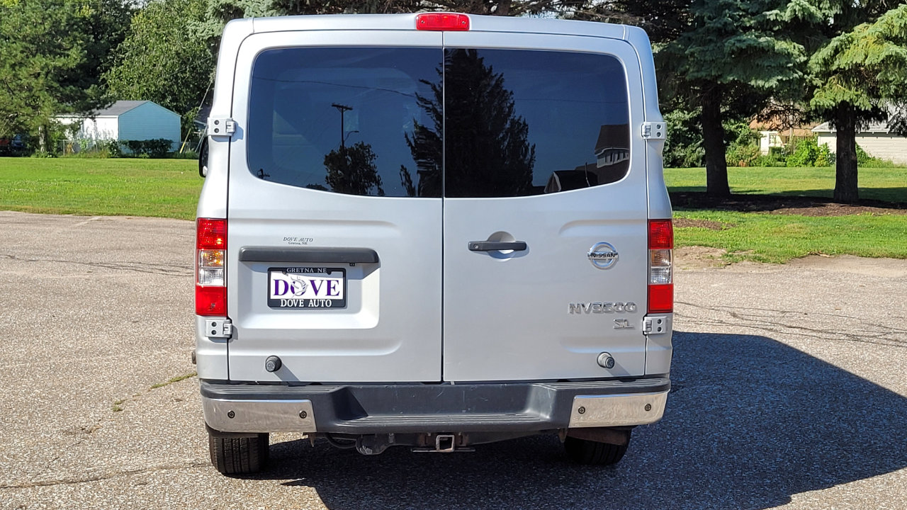 Used 2019 Nissan NV 3500 SL image 5