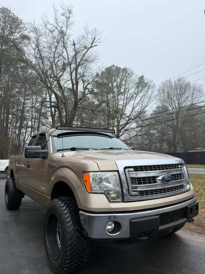Used 2013 Ford F150 XLT w/ Luxury Equipment Group image 8