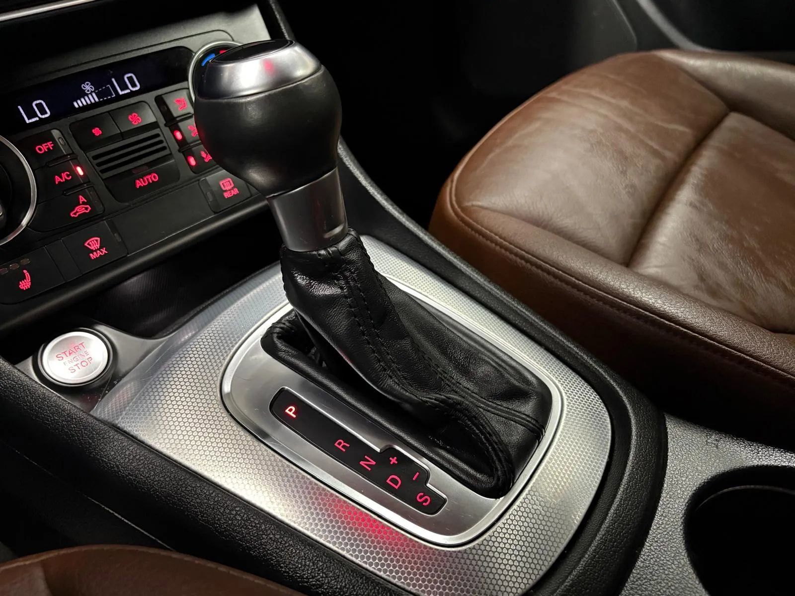 Used 2018 Audi Q3 2.0T Premium image 35