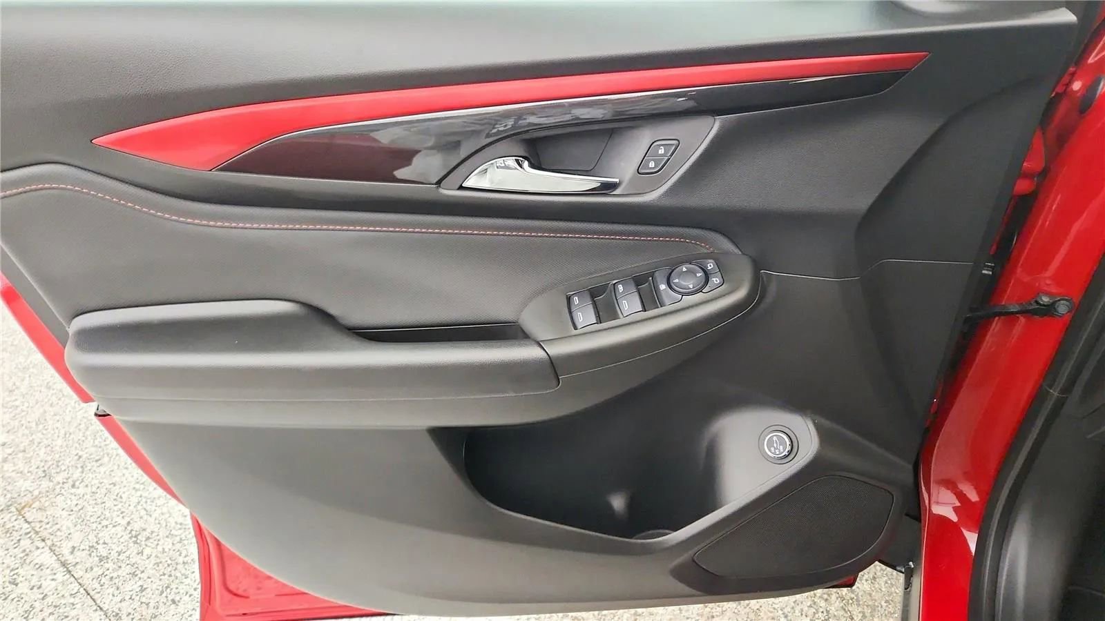 New 2026 Chevrolet TrailBlazer RS w/ Convenience Package image 27