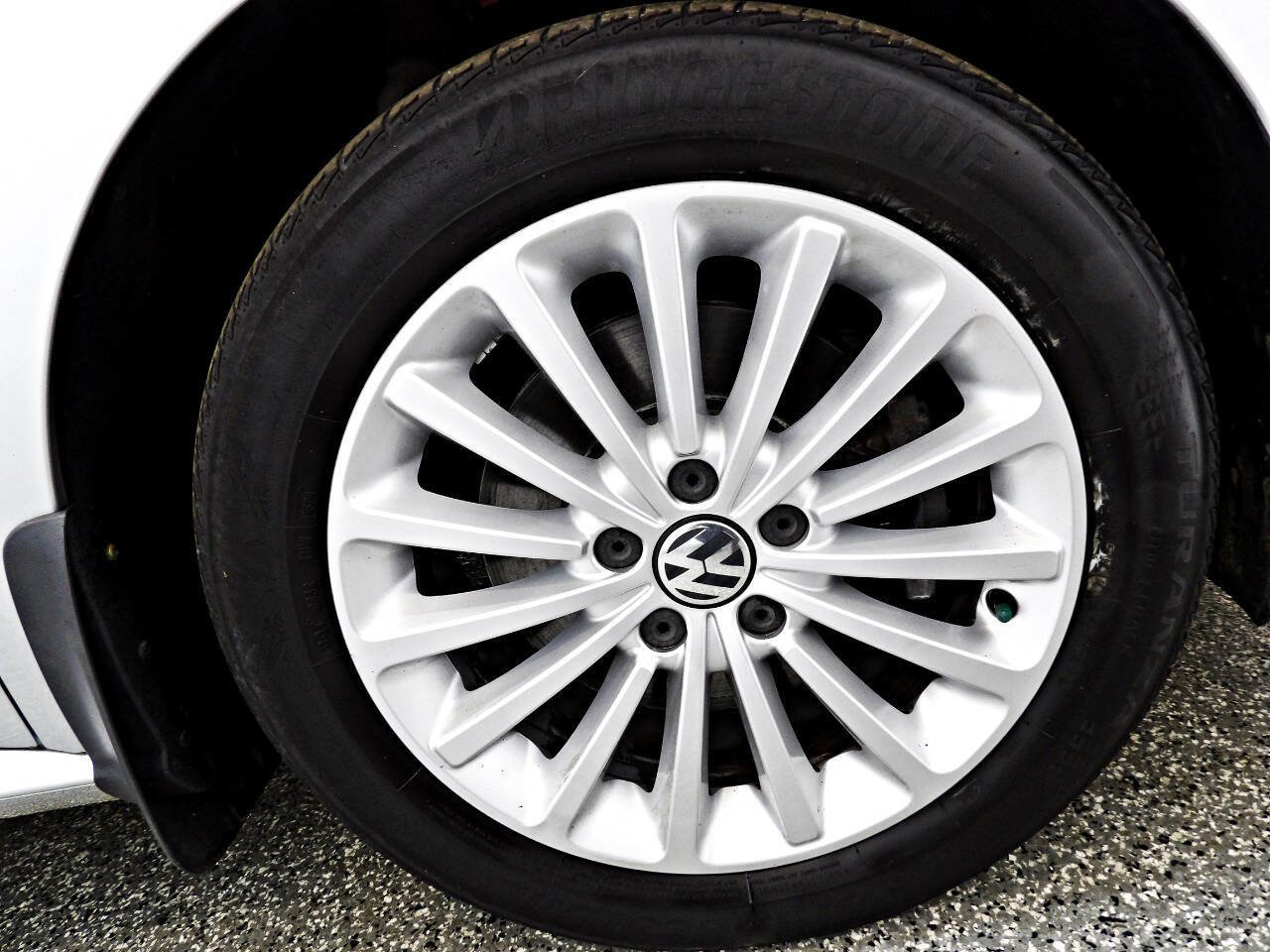 Used 2017 Volkswagen Passat 1.8T SE image 22