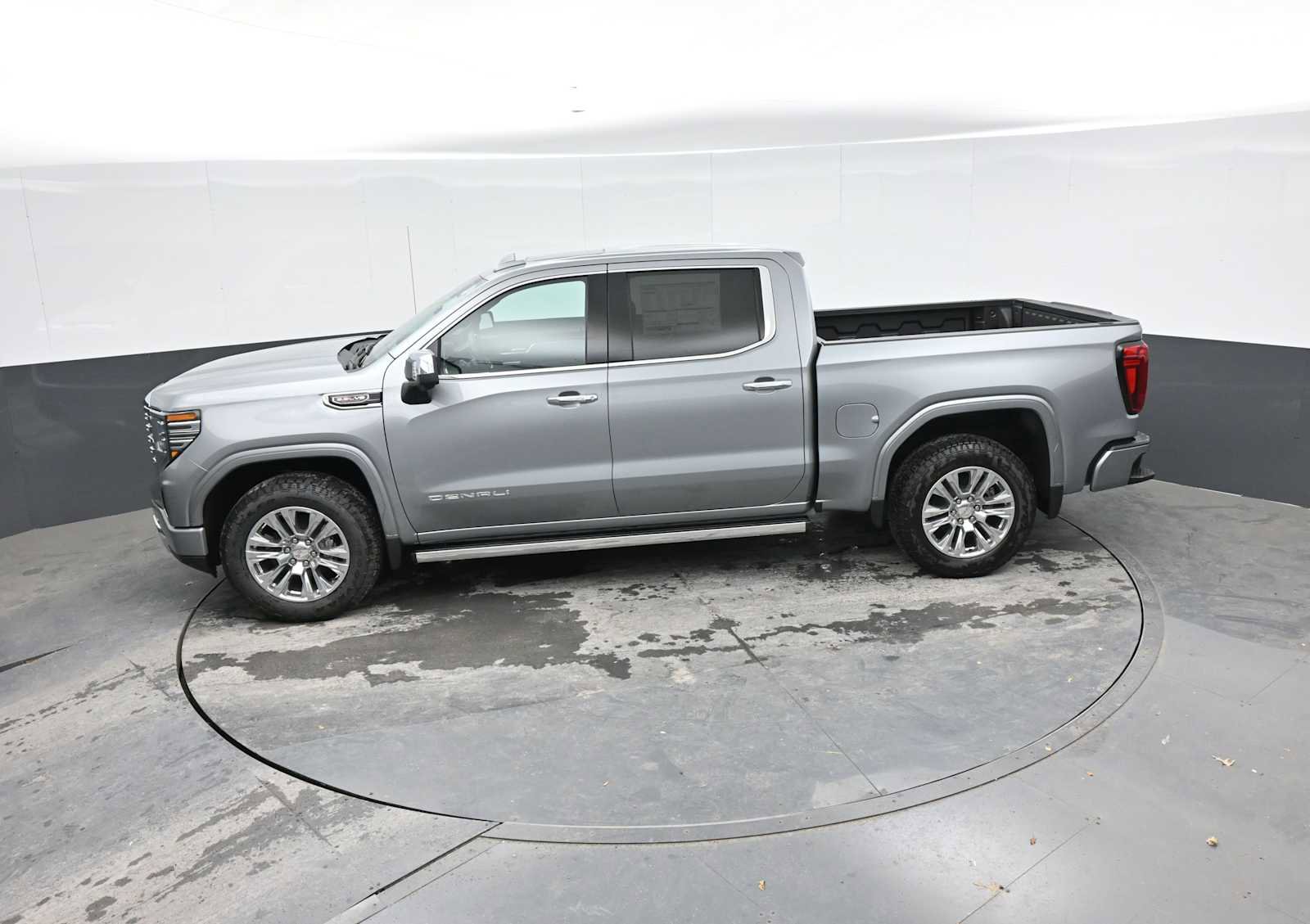 New 2026 GMC Sierra 1500 Denali w/ Technology Package image 26