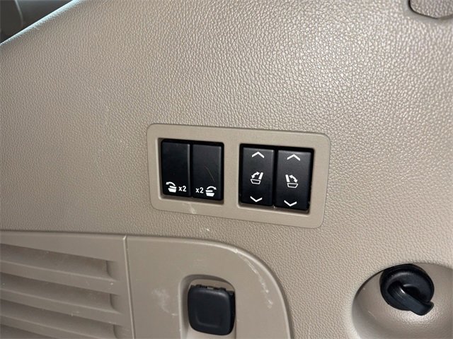 Used 2015 Chevrolet Tahoe LTZ image 18